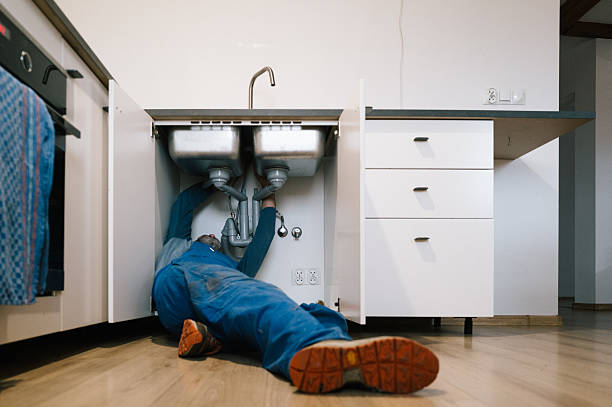 Professional Leak Detection technician working in Lomira, WI